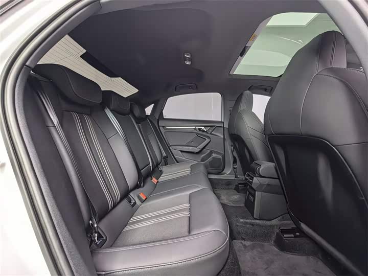 Фото 8 - Audi A3