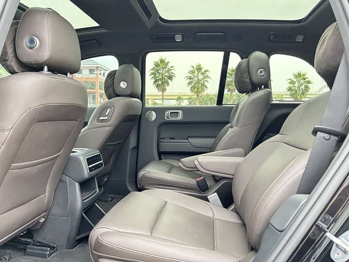 Фото 11 - LiXiang L8