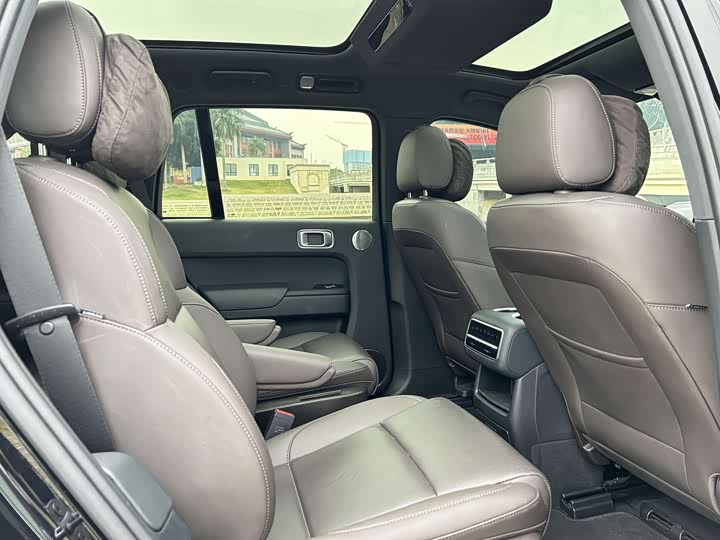 Фото 19 - LiXiang L8