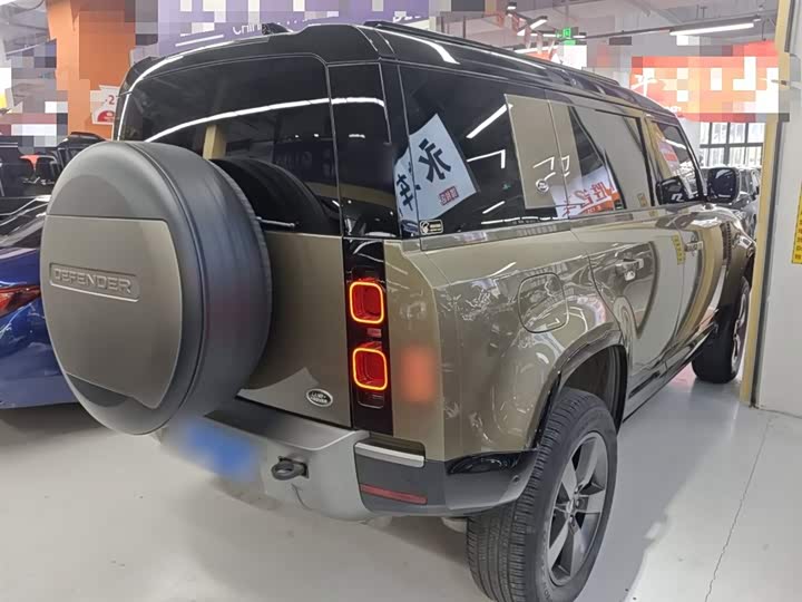 Фото 7 - Land Rover Defender