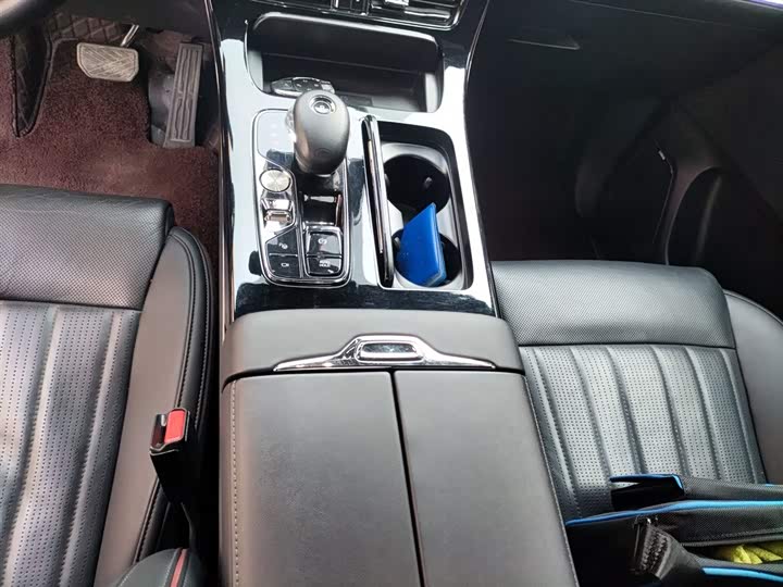 Фото 14 - GAC Trumpchi M8