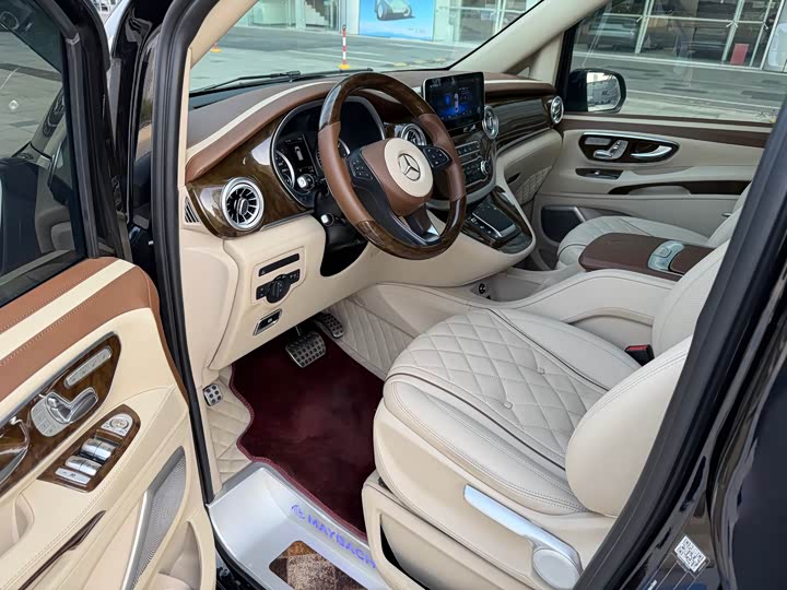 Фото 10 - Mercedes-Benz Vito