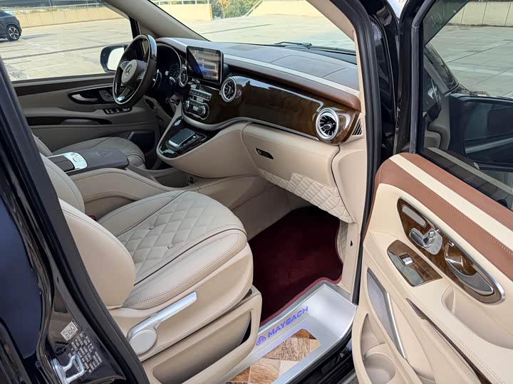 Фото 13 - Mercedes-Benz Vito