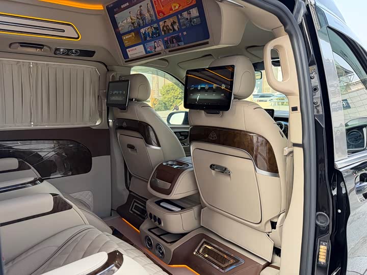 Фото 19 - Mercedes-Benz Vito