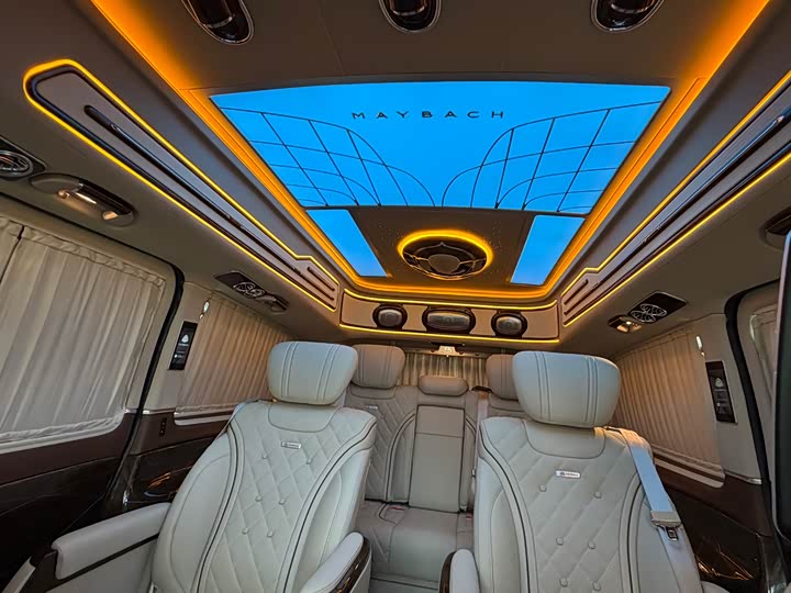 Фото 25 - Mercedes-Benz Vito