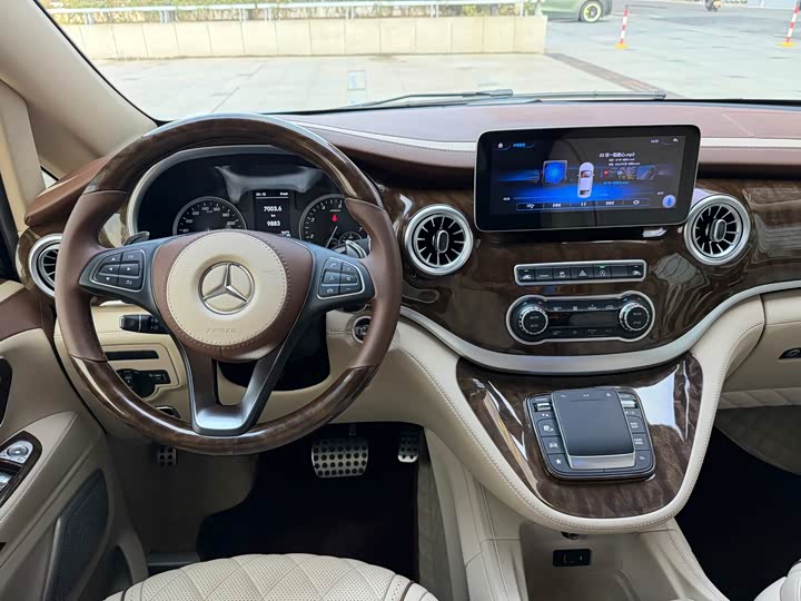 Фото 29 - Mercedes-Benz Vito