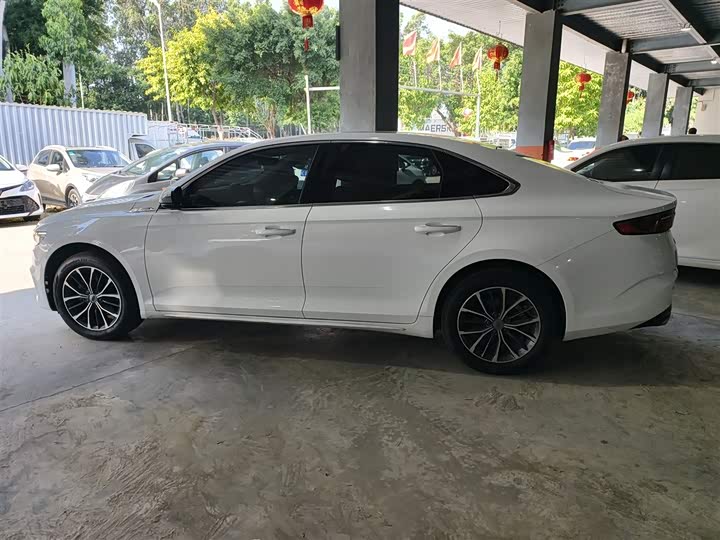 Фото 5 - Geely Preface