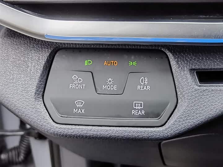 Фото 21 - Volkswagen ID.4 Crozz