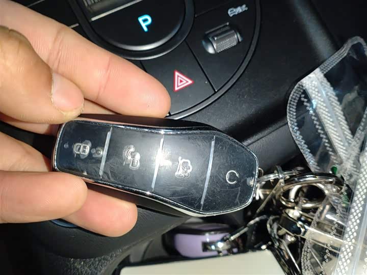 Фото 9 - BYD Sea Lion 05 DM-i Hybrid