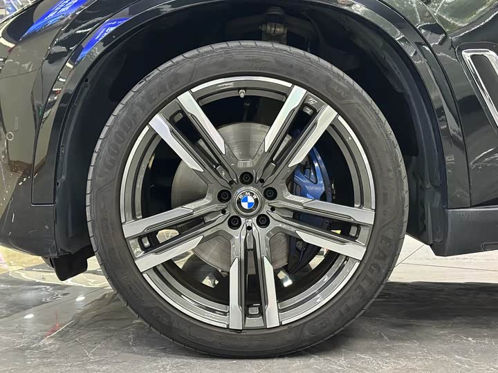 Фото 5 - BMW X5