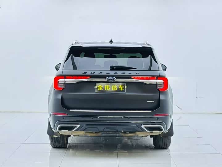 Фото 5 - Ford Explorer