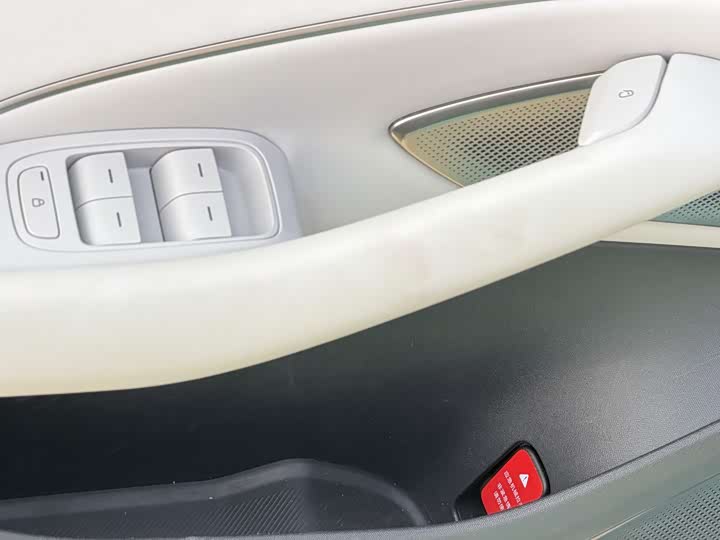 Фото 8 - Xiaomi SU7