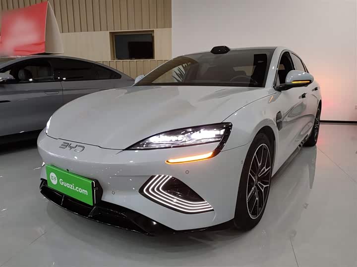 Фото 1 - BYD Seal