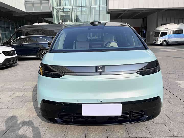 Фото 6 - Zeekr Mix