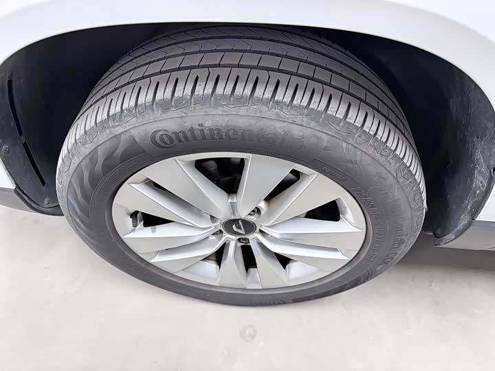 Фото 9 - Jetta VS7