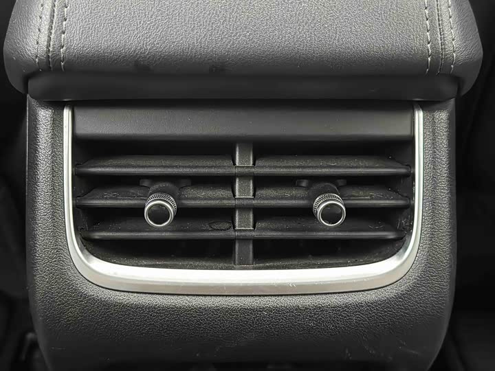 Фото 24 - Tank 300