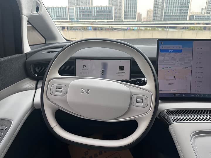 Фото 11 - XPeng X9