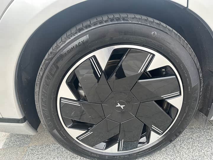 Фото 8 - XPeng X9