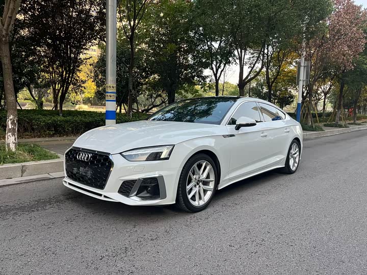 Фото 3 - Audi A5