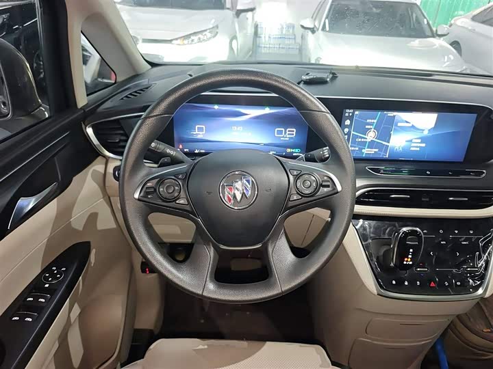 Фото 11 - Buick GL8 ES