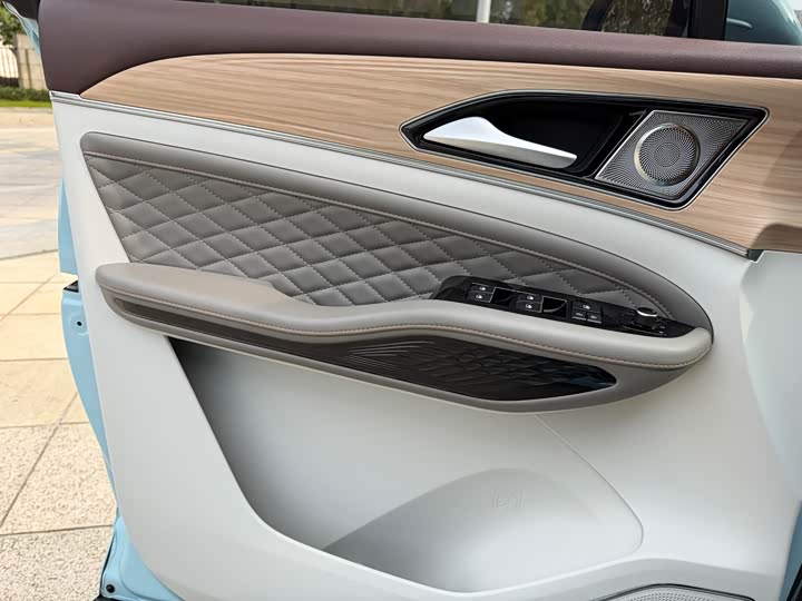 Фото 13 - Dongfeng Forthing Yacht