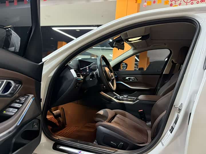 Фото 2 - BMW 3 Series