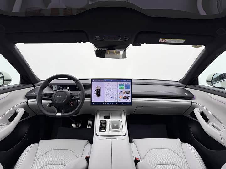 Фото 6 - Xiaomi SU7