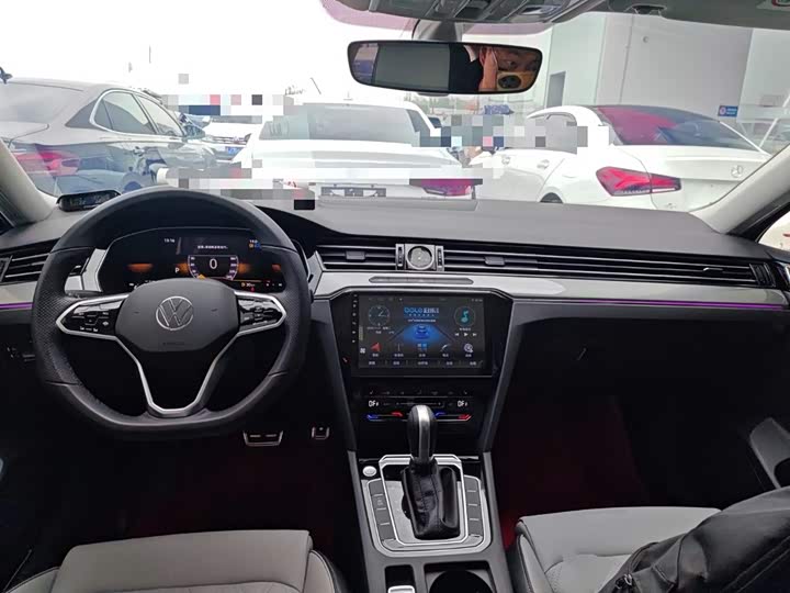 Фото 12 - Volkswagen Magotan