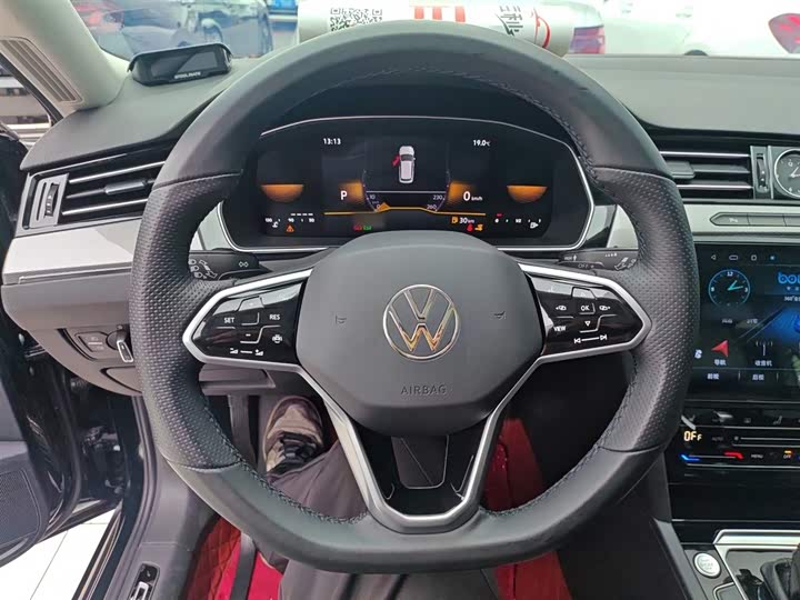 Фото 3 - Volkswagen Magotan