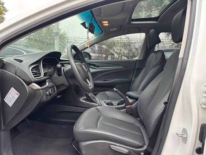 Фото 4 - Buick Excelle GT