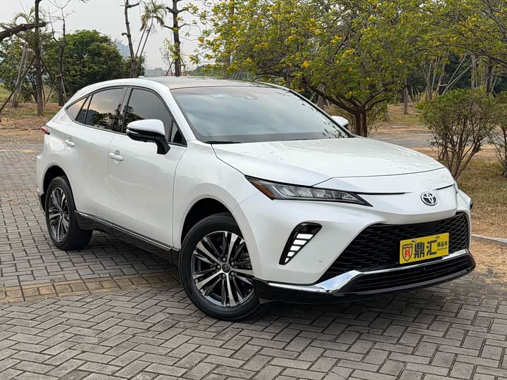 Фото 8 - Toyota Venza