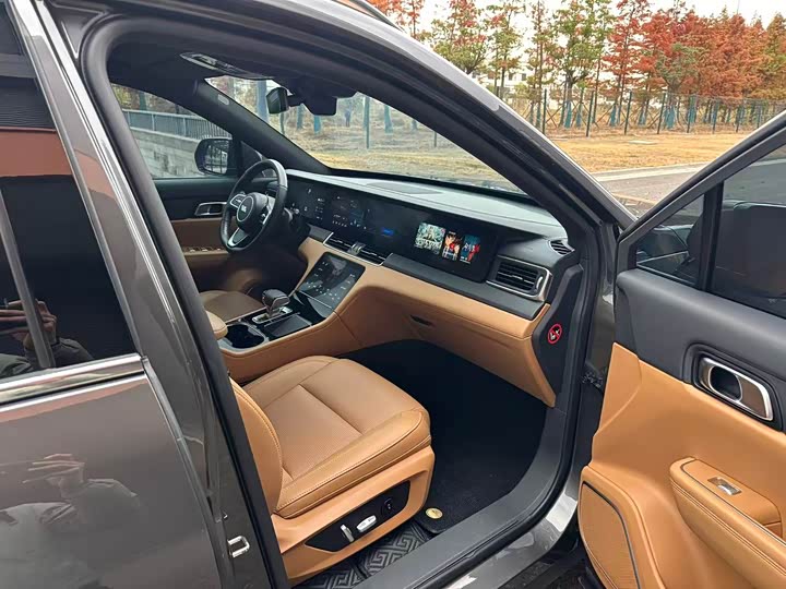 Фото 5 - LiXiang One