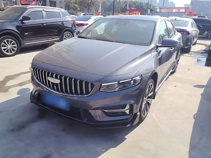 Фото 2 - Geely Preface