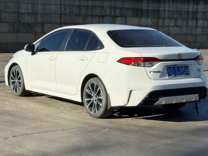 Фото 5 - Toyota Levin