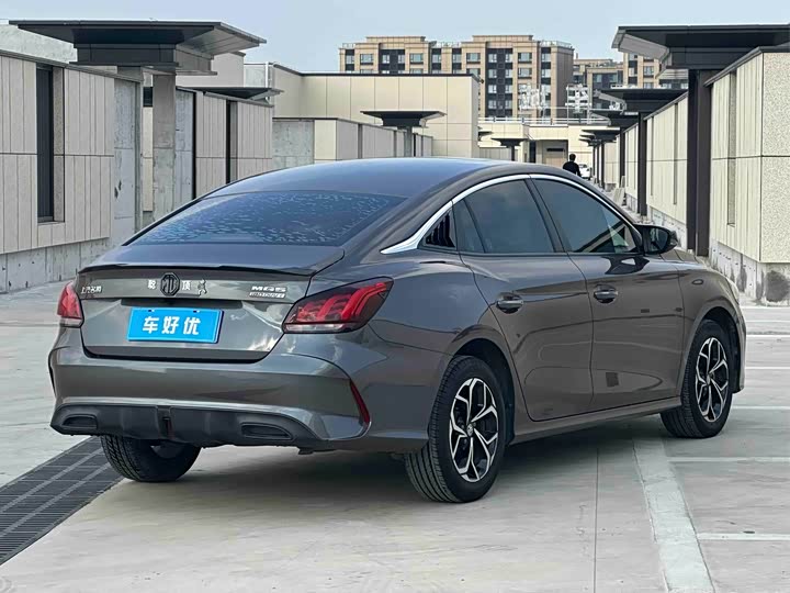 Фото 8 - MG Motor 5