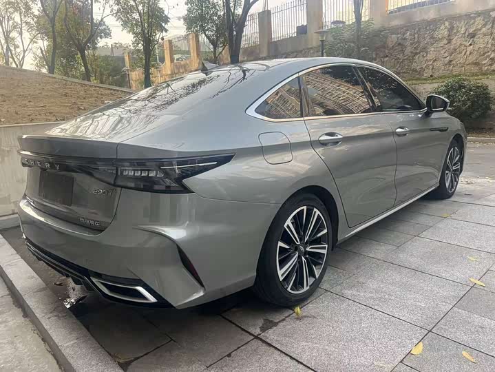 Фото 5 - Chery Arrizo 8