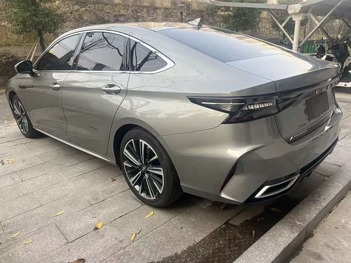 Фото 7 - Chery Arrizo 8