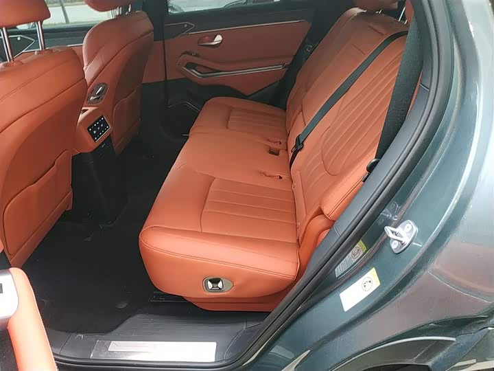 Фото 14 - BYD Tang L