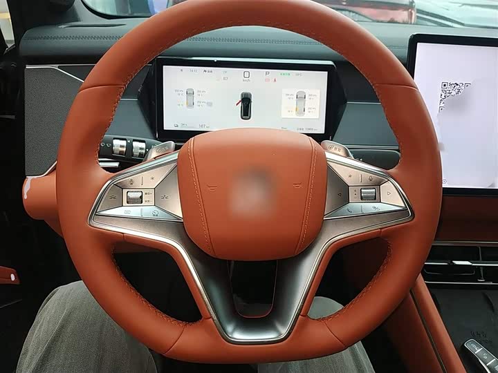 Фото 3 - BYD Tang L