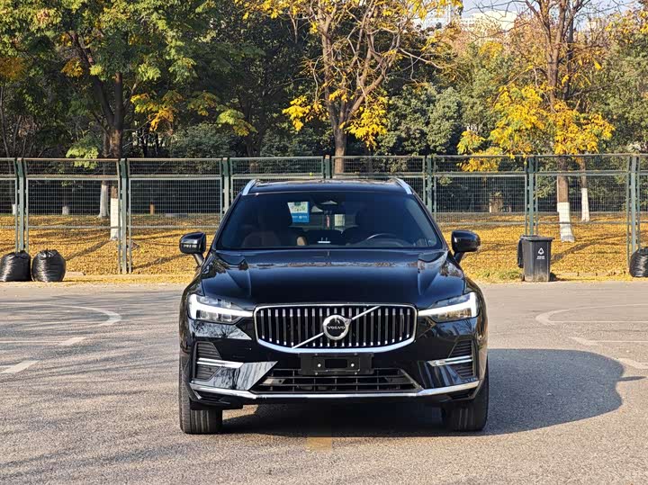 Фото 2 - Volvo XC60