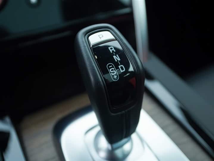 Фото 12 - Land Rover Discovery Sport