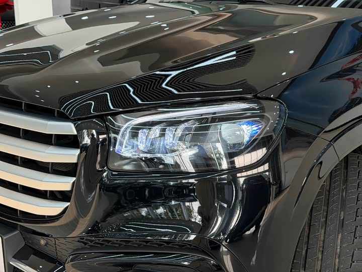 Фото 17 - Mercedes-Benz GLS-Class