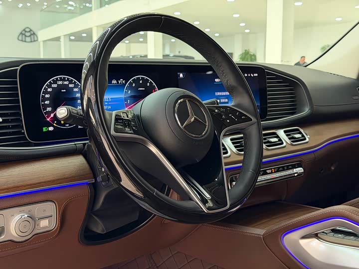 Фото 8 - Mercedes-Benz GLS-Class