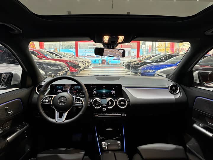 Фото 5 - Mercedes-Benz GLA-Class