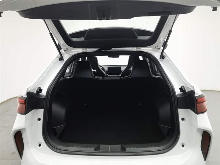 Фото 16 - Haval H6S