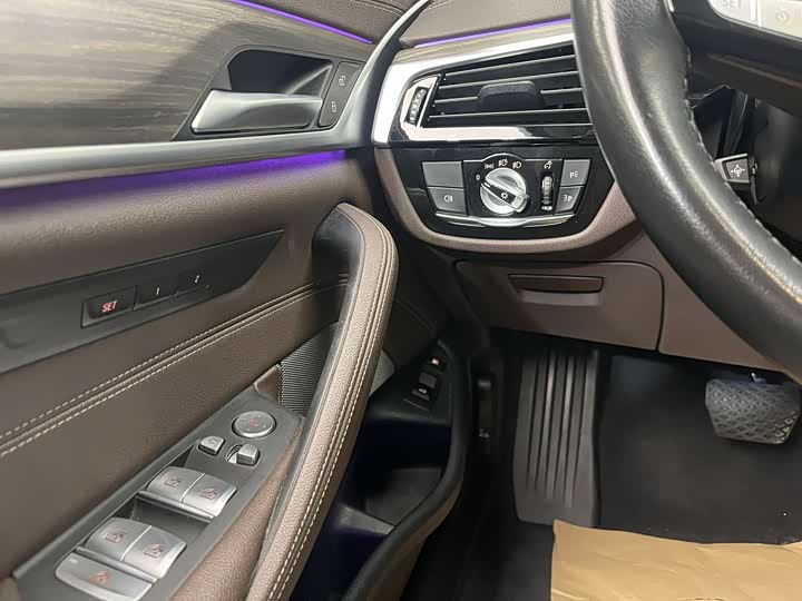 Фото 21 - BMW 5 Series Hybrid