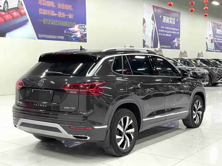 Фото 17 - Volkswagen Tayron