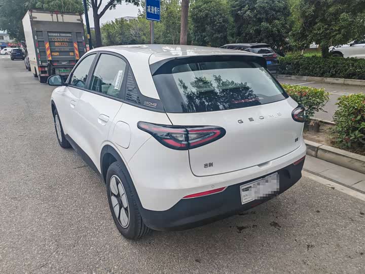 Фото 9 - Geely Galaxy Geome