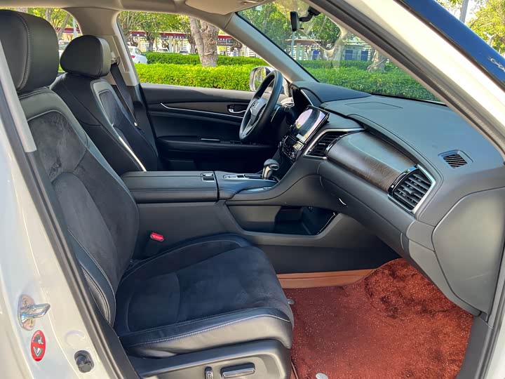 Фото 12 - Honda Avancier