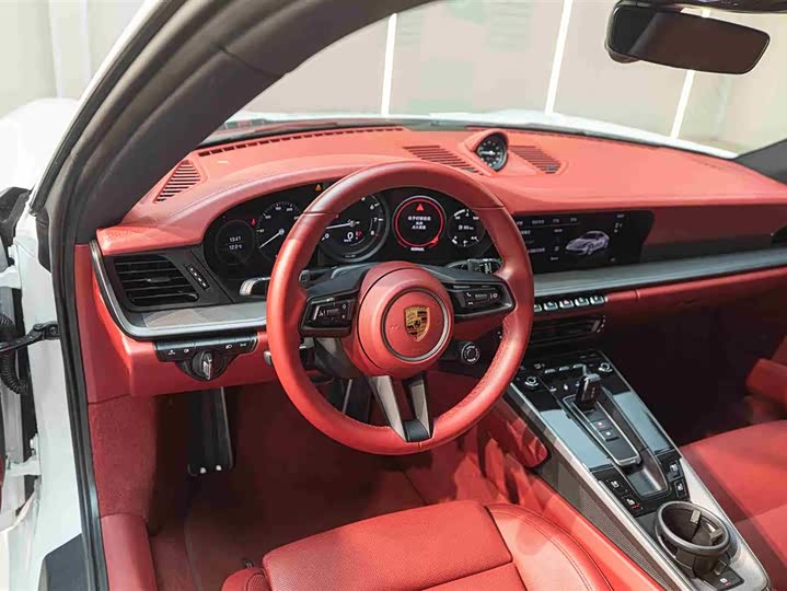 Фото 16 - Porsche 911